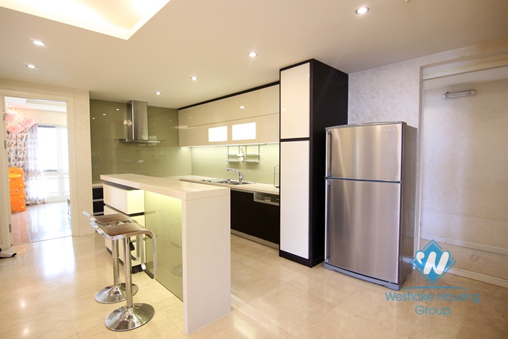 Nice 3 bedrooms apartment for rent in Tay Ho, Hanoi